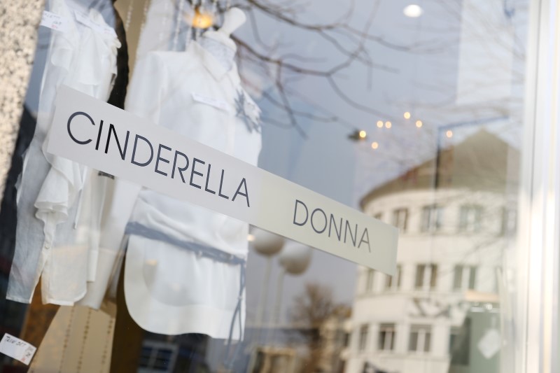 Cinderella Donna Chur